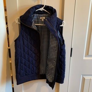Crown and Ivy Puffer Vest